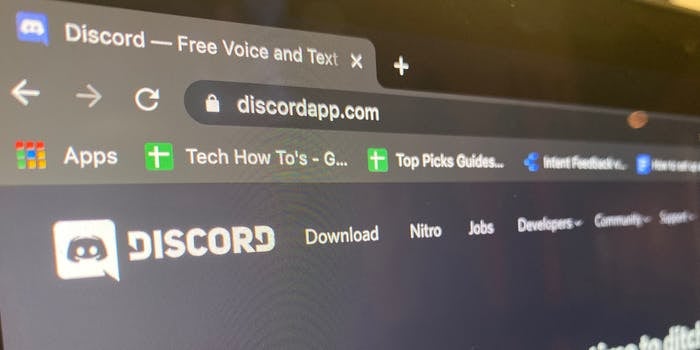A computer with the Discord tab opened